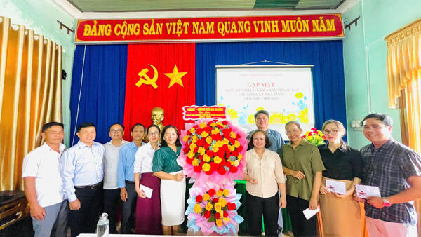 Lãnh đạo thường trực HĐND và UBND xã Ba Động tổ chức buổi tọa đàm gặp mặt cán bộ, công chức, viên chức, người lao động  nhân dịp kỷ niệm 80 năm ngày truyền thống các cơ quan hành chính Nhà nước (28/8/1945 - 28/8/2025)